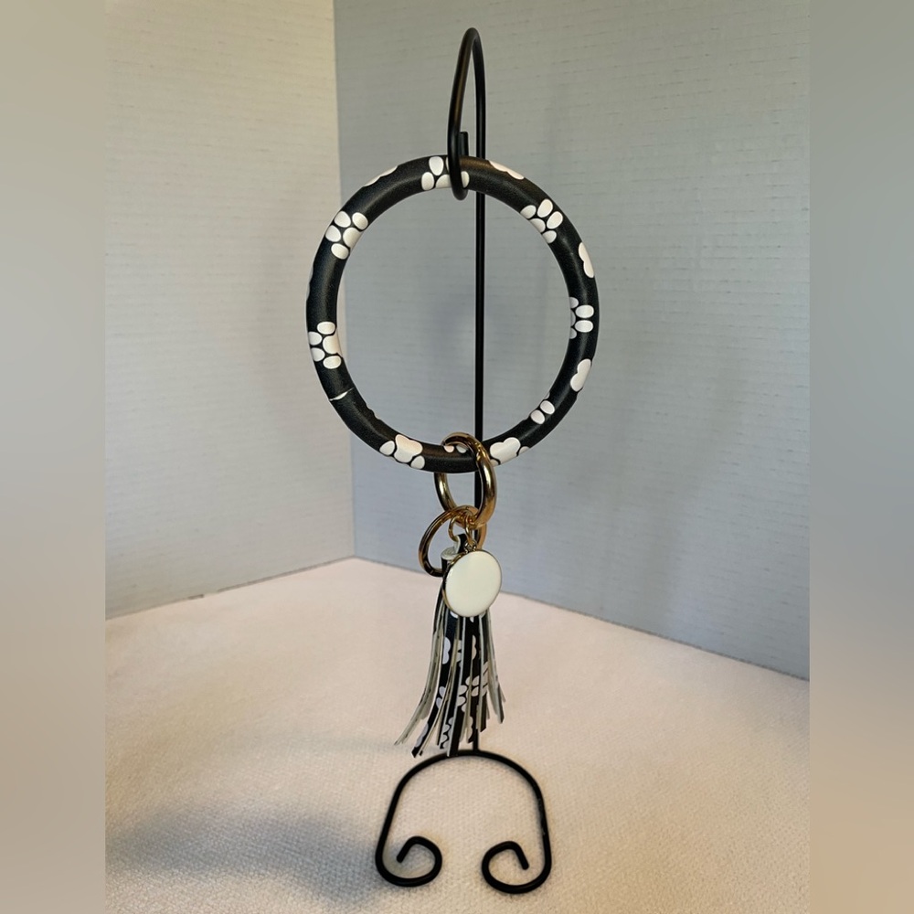 Wristlet Keychain. Paw Print Design. Black and White. NWOT